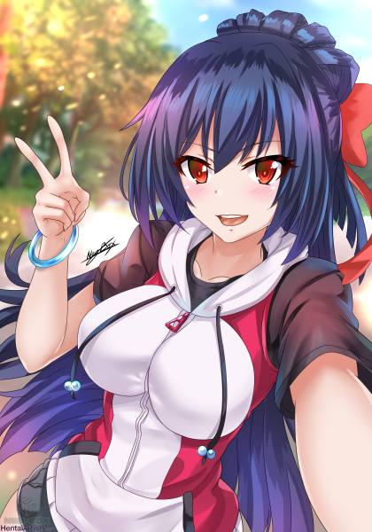 Hitomi